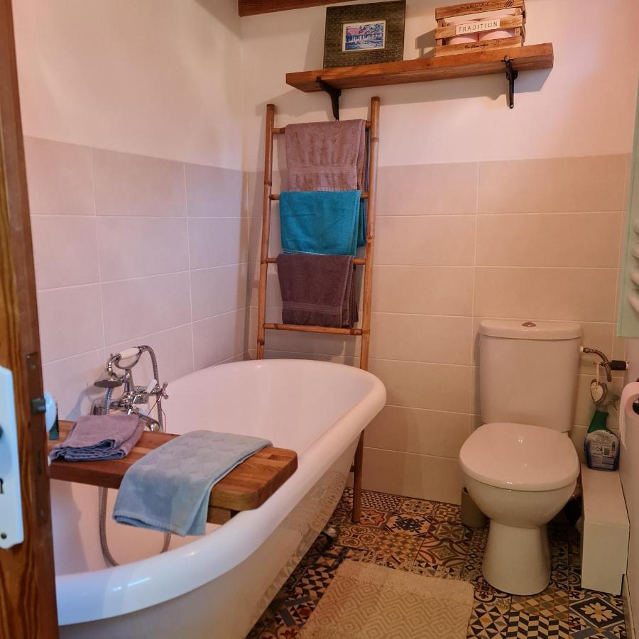 La Longere D'Ecottes Bed & Breakfast Licques Екстериор снимка